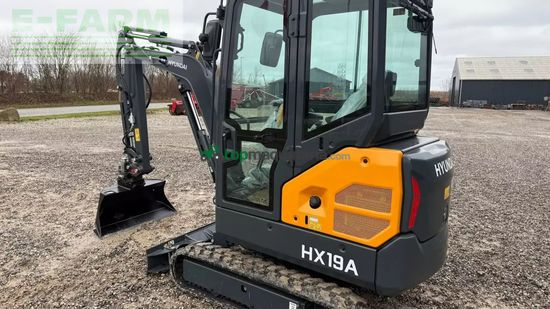 Excavadora - Hyundai - hx19a