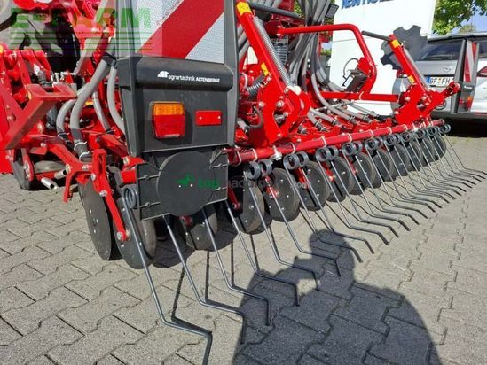 Combinado de siembra - Kverneland - e-drill mit s-serie kreiselegge