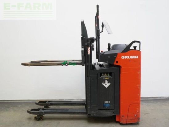 Elevadora - Linde - d 12 s ion 1164