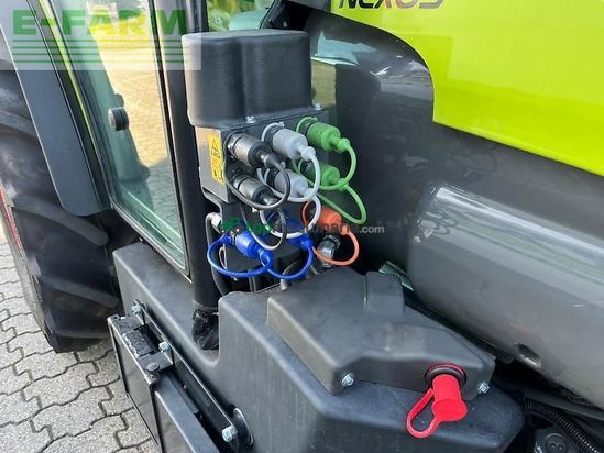 Tractor agrícola - Claas - nexos 240 s