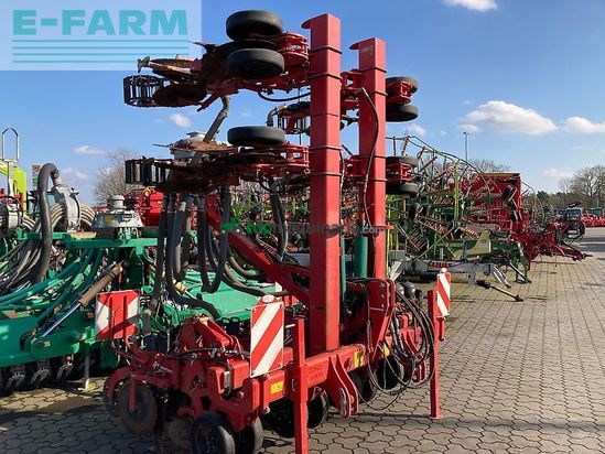 Arado - Kverneland - culti 8 reihig
