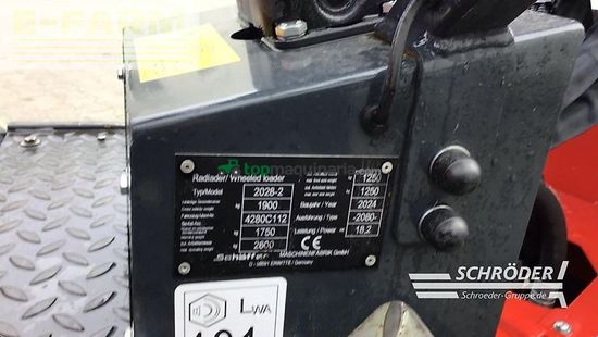 Minicargadora - Schaffer - 2028-2