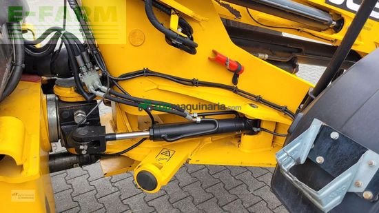 Telescopica - JCB - tm 320s agri