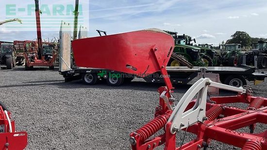 Cultivador - Pöttinger - synkro 3030 nova