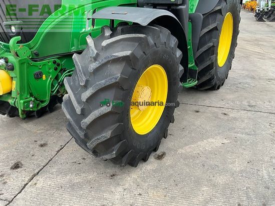 Tractor agrícola - John Deere - 6215r premium edition tractor (st26207)