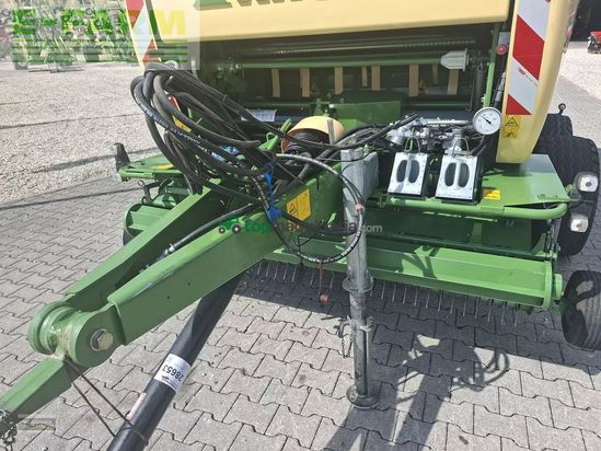 Empacadora gigant - Krone - comprima v 180 xc tandem 17 messer