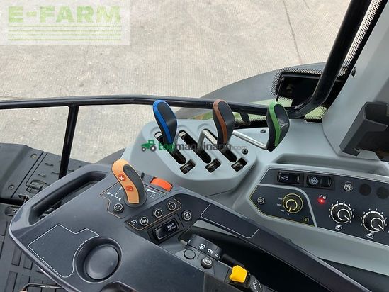 Tractor agrícola - Valtra - g135 active tractor (st26596)