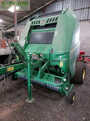 Empacadora gigant - John Deere - v 451 g rff