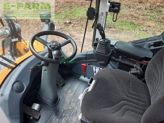 Minicargadora - Liebherr - 526