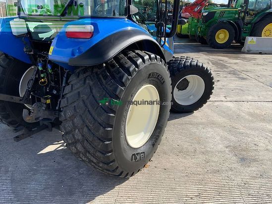 Tractor agrícola - New Holland - t4.75 tractor (st27809)