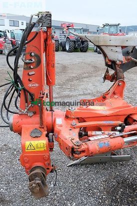 Arado - Kuhn - varimaster 152 5schar