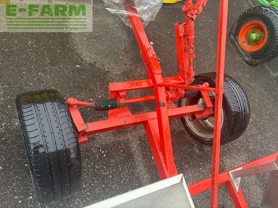 Esparcidor -  - Düngestreuwagen für Mais