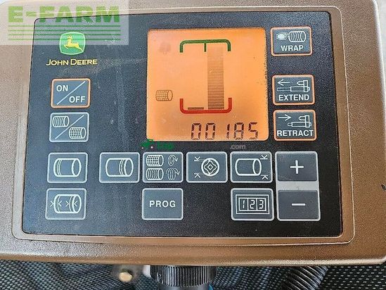 Empacadora gigant - John Deere - f441 m