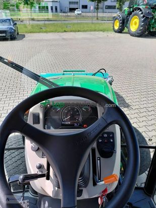 Tractor agrícola - John Deere - 3039r