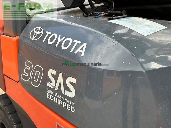 Elevadora - Toyota - 7fdf 30 gold edition