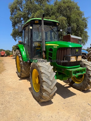 Tractor agrícola - John Deere - 6225