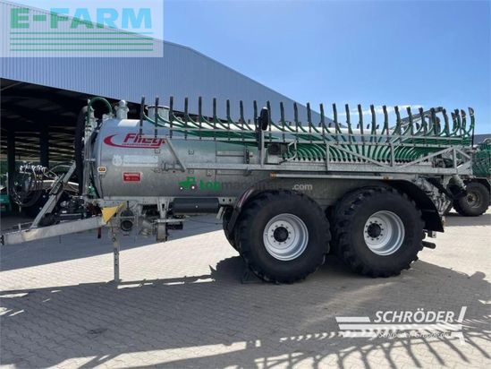 Cuba de purin - Fliegl - vfw 14000 | 15 meter schleppschuh