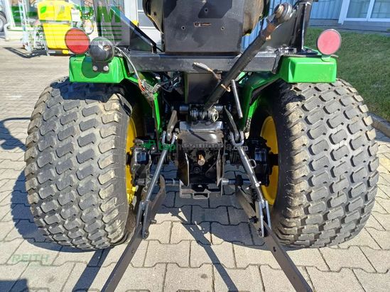 Tractor agrícola - John Deere - 4110
