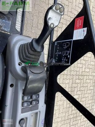 Minicargadora - JCB - 403 smart power hoflader