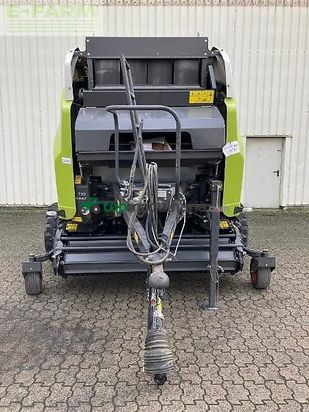 Empacadora gigant - Claas - variant 485 rc