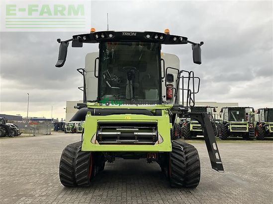 Cosechadora de Cereal - Claas - trion 750 terra trac