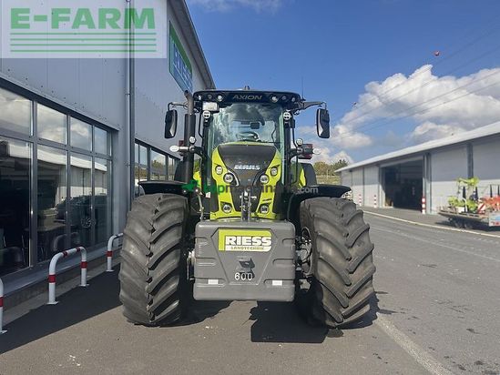 Tractor agrícola - Claas - axion 870 cebis night edition