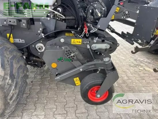 Empacadora gigant - Claas - variant 585 rc pro