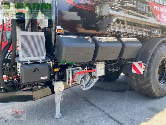 Equipamiento / accesorio - Fliegl - pfw 27500l individual tridem