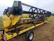 Cosechadora de Cereal - New Holland - cr8080