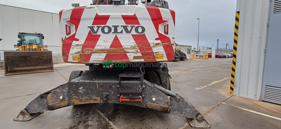 Excavadora VOLVO EW240E