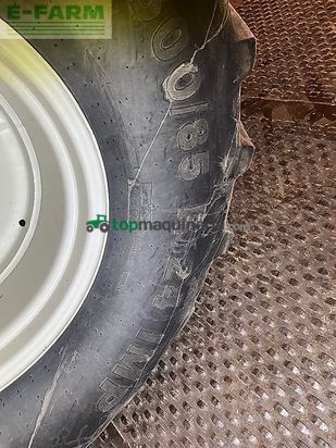 Cosechadora de Cereal - New Holland - cr 9.80