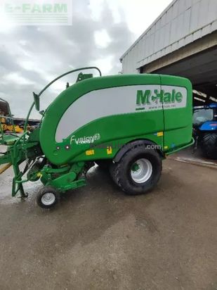 Empacadora gigant - McHale - fusion 3 plus