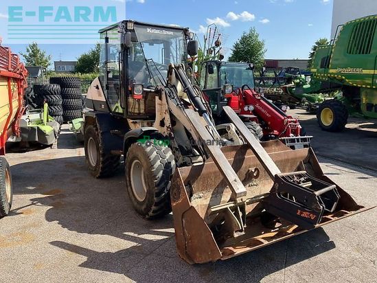 Minicargadora - Caterpillar - 908 inkl. arbeitsgeräte