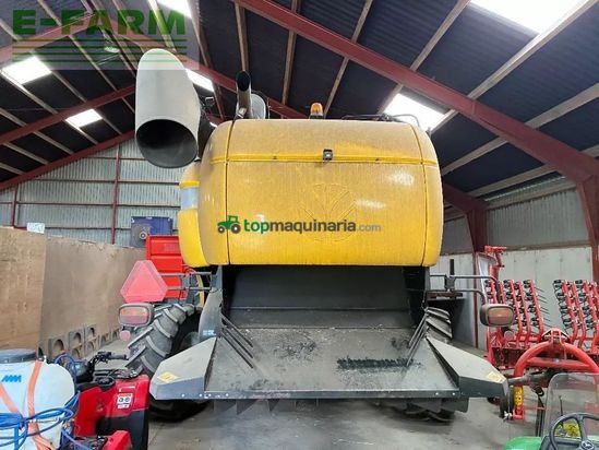 Cosechadora de Cereal - New Holland - cx 8070 slh