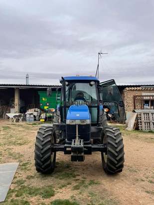 Tractor agrícola - New Holland - TD5050