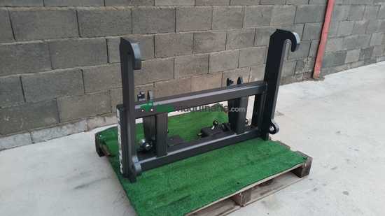 FRONTAL MANITOU - BRACKET JCB TIPO D