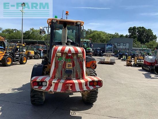 Minicargadora - JCB - 411ht wheeled loading shovel (st23361)