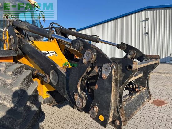 Minicargadora - JCB - 435 s agri