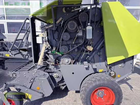 Empacadora gigant - Claas - rollant 355 roto cut