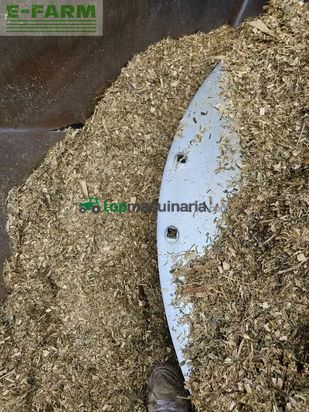 Remolqu esparcidor - Kuhn - profile 1880