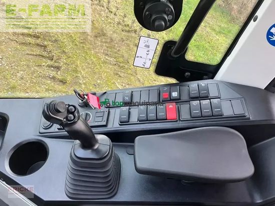 Minicargadora - Claas - torion 530