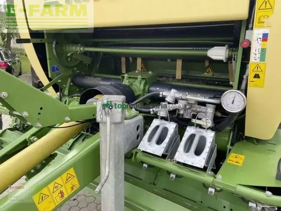 Empacadora gigant - Krone - comprima v 150 xc xtreme