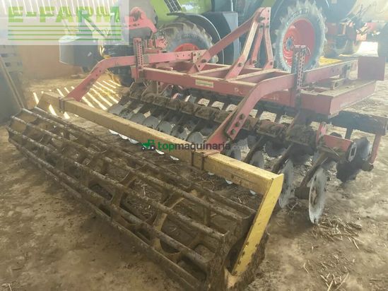 Cultivador - Pöttinger - terradisc 3000
