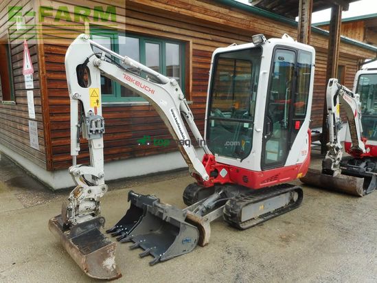 Excavadora - Takeuchi - tb 216 ( 1.865kg ) powertilt + 3 löffel