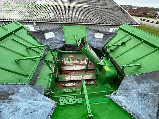 Cosechadora de Cereal - John Deere - s685i