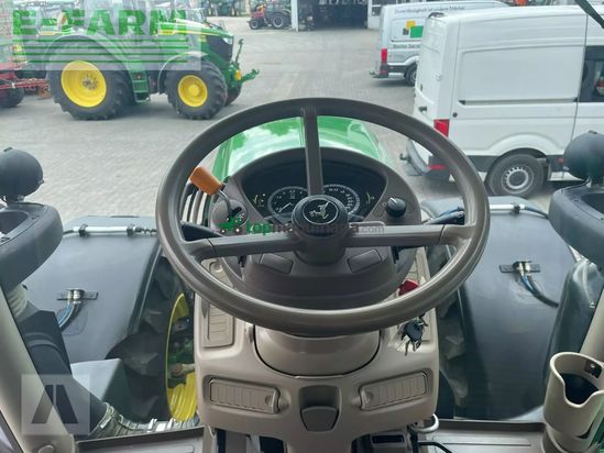 Tractor agrícola - John Deere - 6250r 6250 r mit neuen rädern