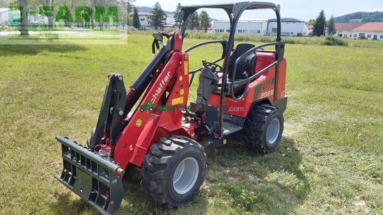 Minicargadora - Schaffer - 2028 slt
