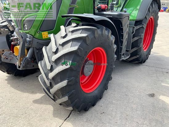 Tractor agrícola - Fendt - 724 power plus tractor (st26344)
