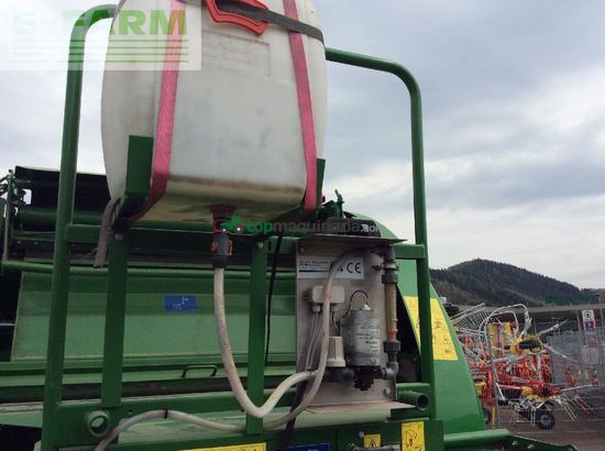 Empacadora gigant - McHale - f5600