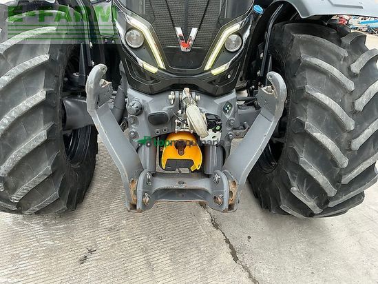 Tractor agrícola - Valtra - t175 versu tractor (st27583)